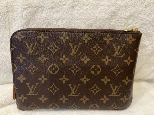 Authentic Louis Vuitton Monogram Canvas Etui Voyage PM M44191, Brand New In Box