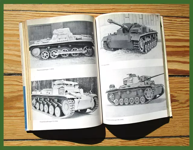Jahrbuch der Bundeswehr 1958 - 1. Jahrgang - Luftwaffe Heer Marine - Panzer ..!