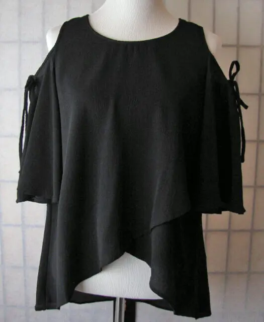 Nwt She + Sky Black Woven Crepe Cold Shoulder Blouse Top womens M Medium New