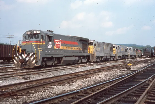Duplicate  Train Slide Louisville Nashville U25-B #5117 09/1978 DeCoursey KY