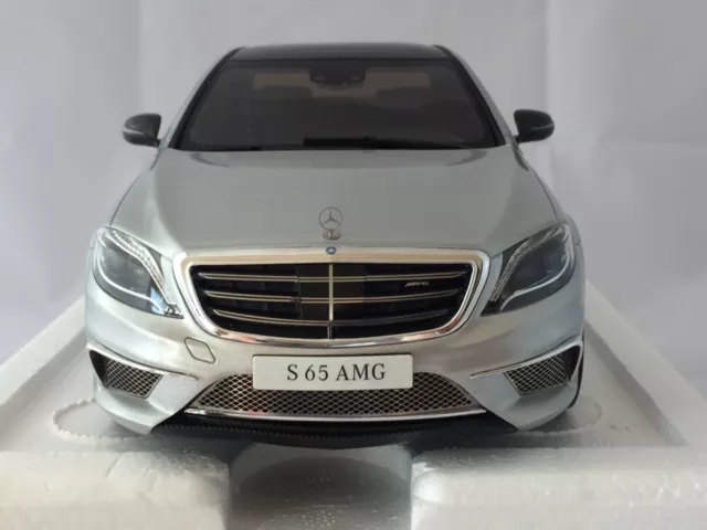 Mercedes Benz AMG S 65 Gris  Argent GT Spirit  1:18