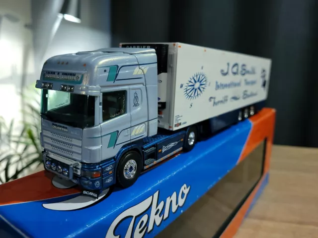 Tekno Scania 4 580 J.G. Smith Transport Turriff, Scotland Fridge Trailer  Rare