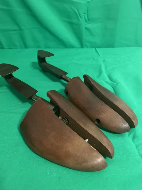 Thom McAn Wood Brown Shoe Keeper Tree #4 by Rochester Co.