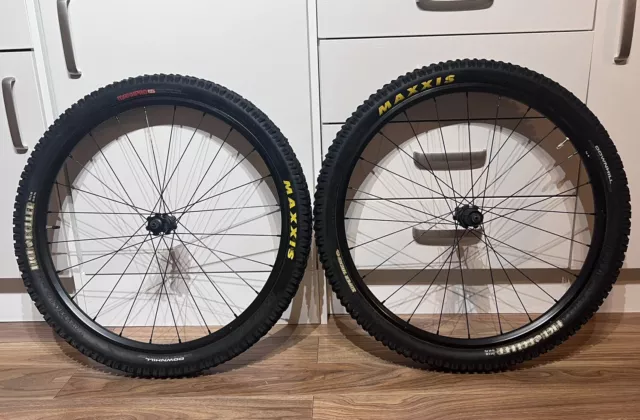 Shimano mt55 26 2025 wheelset