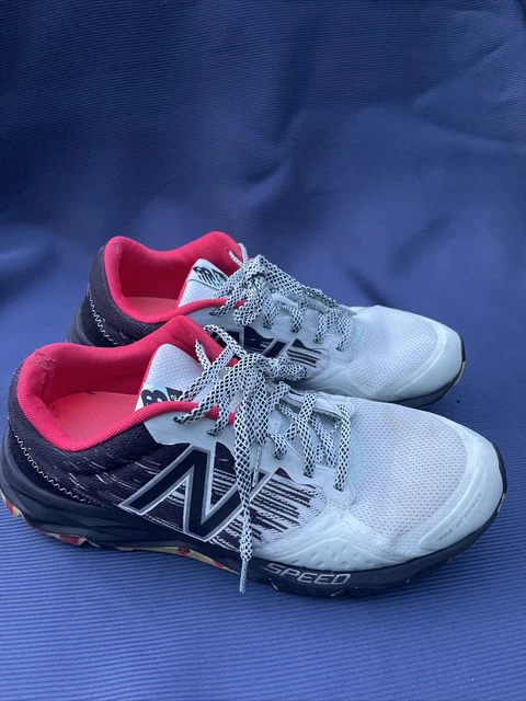 NEW BALANCE MENS 690v2 Speed Ride All Terrain Shoes Gray Speckle