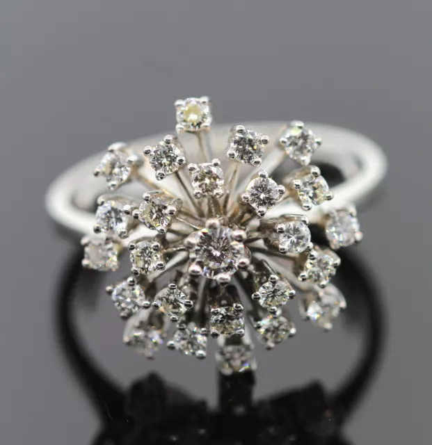 FUNKELNDER RING MIT 25 BRILLANTEN 1,00ct AUS 750/- WEISSGOLD Wert EUR 2650,-