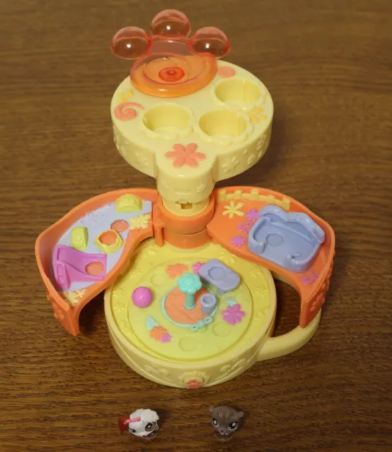 HASBRO 2005 MINI UNIVERS BOITE LPS PETSHOP avec 2 figurines (Style Polly Pocket)