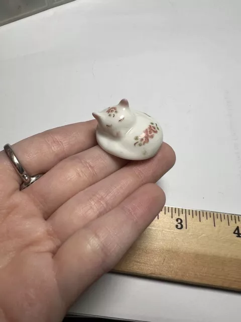 Vintage Sleeping Miniature Ceramic Cat Cute Tiny