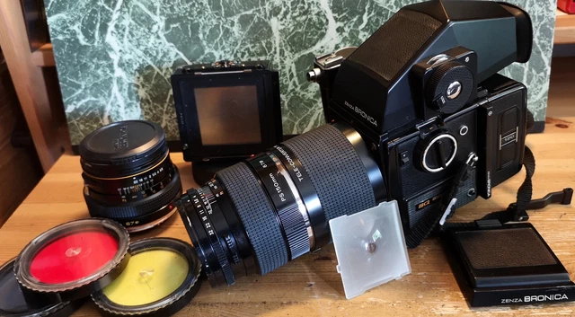 Zeiss Ikon Contax – Appareil Photo 35mm Avec 2 Objectifs – Argenté – Occasion (cuir Usé)