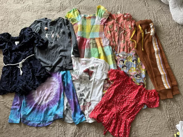 Girls Bundle Of Clothes Size 6-7