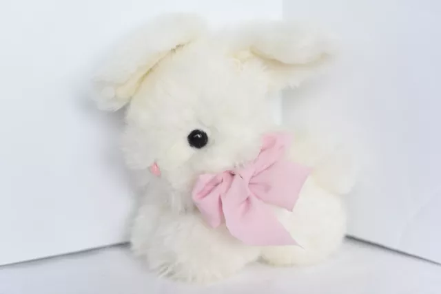 1982 Vintage Gund 6" White Easter Bunny Rabbit Plush Baby Rattle (F)