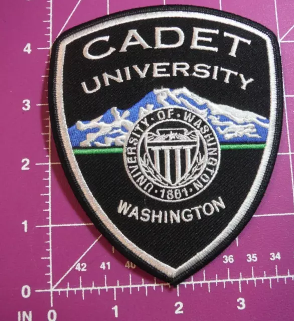 University of Wasgington Cadet patch