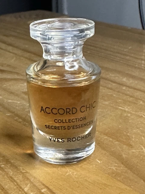 Eau De Parfum ACCORD CHIC De Yves Rocher - Vaporisateur 15 Ml - Neuf Origine France