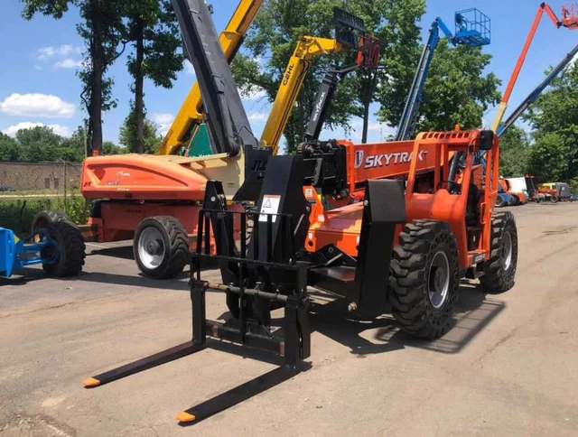 2014 Skytrak 10054 10000 LB Cummins Diesel Open Cab Telehandler - Reconditioned
