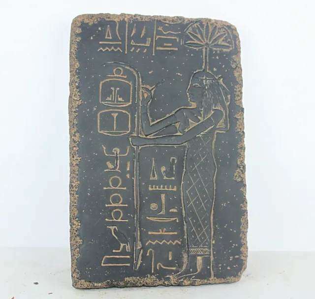 Rara estela faraónica antigua del antiguo Egipto de la reina Cleopatra...