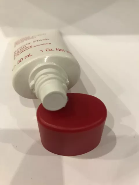 Clarins Beauty Flash Balm - 30ml BN & SEALED  FREE POST 2