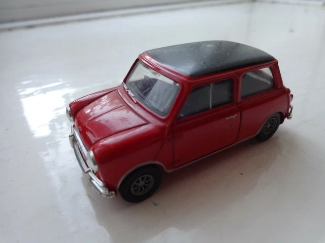 MINI COOPER S Jcw 2014-2019 Bburago 305 03R EUR 10,00 - FR