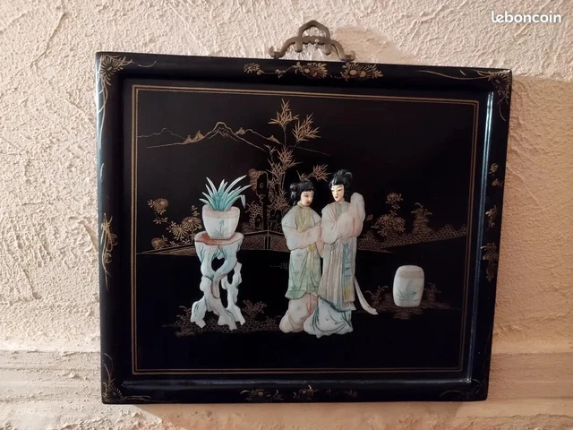 Broche En Métal Dorée Avec Décors Nacre Forme Fleur - Bijou Occasion Vintage