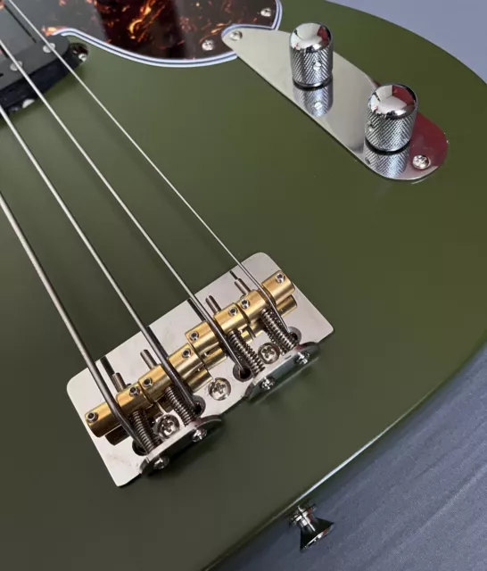 Custom Precision Bass 51 with Case 3