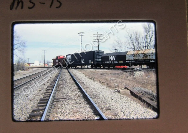 Original '80 Ektachrome Slide NW Norfolk Western 518673 Caboose Boxcar      36X4