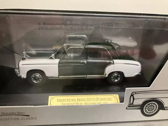 FALLER 1/43 MERCEDES-BENZ 220 S (Ponton) Autobahn 1956-1959