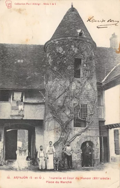 Cpa 91 Arpajon Tourelle Et Cour Du Manoir Place Du Marche