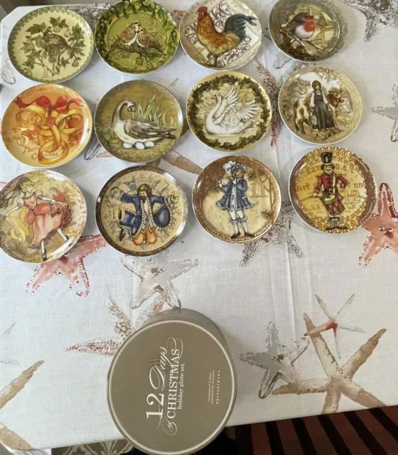 Set Of 12 Pottery Barn 12 Days of Christmas Holiday Dessert Plates Excellent