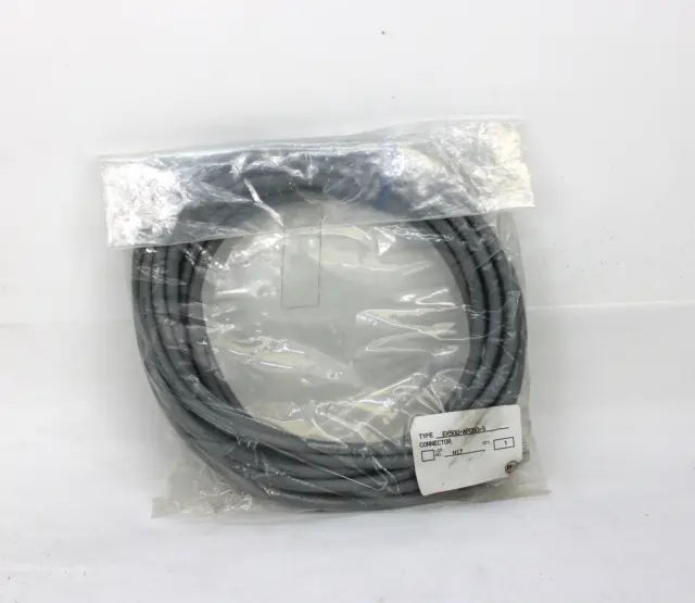 SMC EX500-AP050-S Power Connector Cable, M17 Connector