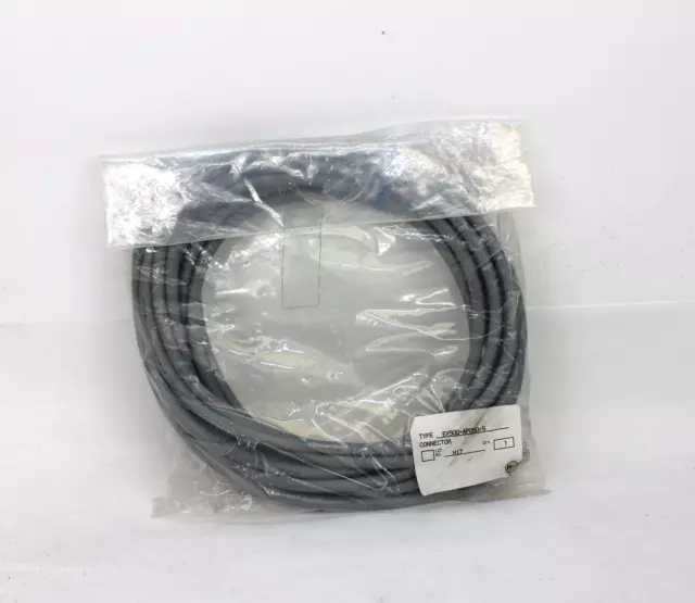 SMC EX500-AP050-S Power Connector Cable, M17 connector