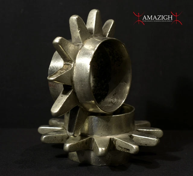 Old Pair Berber Bracelets – ASBIA’ IQUORAIN – Ait Atta Tribe – Morocco