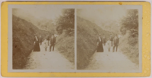 FRANCE Family on the Walk c1900 Photo Stereo Vintage P75L1n