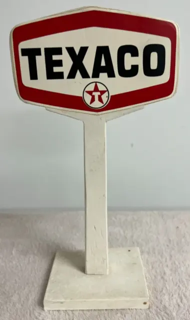 Signed Texaco Wooden Sign "Welcome to NC" Presented October 22, 1975 New Station