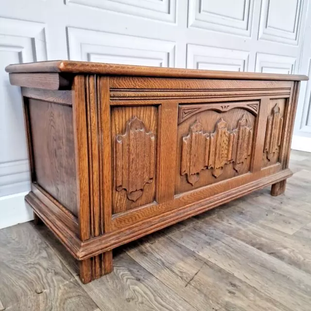 Antique Wood Bros Old Charm Linen Fold Blanket Box Mule Chest Trunk Table - Oak