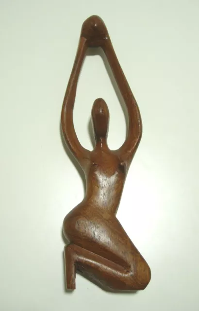 Arte africano. Figura tallada en madera, mujer. Original. África