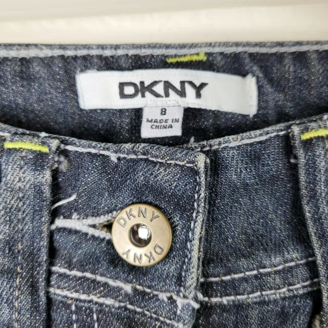 Jeans blu DKNY da ragazza taglia 8 gamba dritta casual tutti i giorni che i bambini indossano in perfette condizioni 9