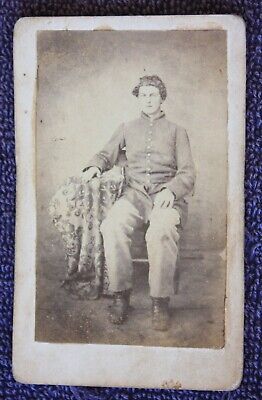 1860s Civil War Union Army Soldier CDV Photo by H H Grove, Carlisle Pennsylvania