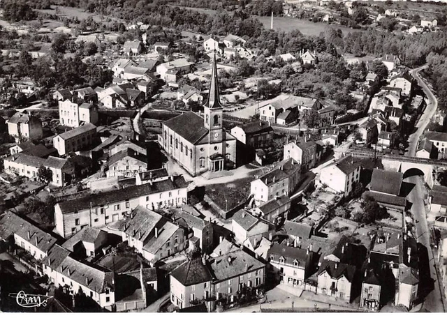 70 - SAN61125 - AILLEVILLERS - Vue Panoramique Aérienne - Combier 13776 - CPSM