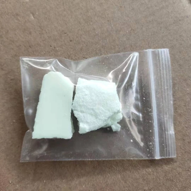 NATURAL AND ECO Friendly Candle Wax Dye Chips for Crafting Unique