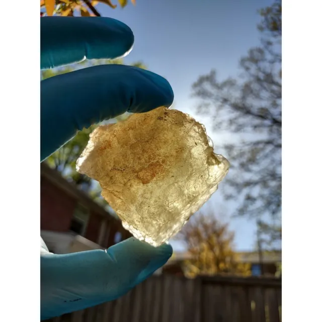 AAA museum quality The VERY BEST Libyan Desert Glass 800ct --- 160grams