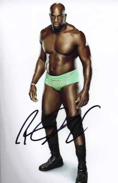 Titus O'Neil foto firmata 12x8 firma originale WWE AFTAL COA (7125)