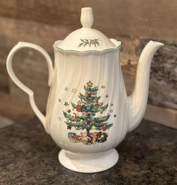 Nikko Happy Holidays 9.5” Tea Coffee Pot Christmas Tree Swirl #70958