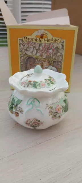 Royal Doulton Brambly Hedge Summer Dorothy Trinket Pot