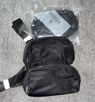 lulu lemon belt pack