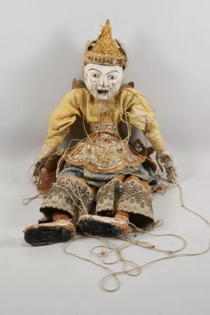 P23C02- Asiatika Marionette Holz/ Stoff