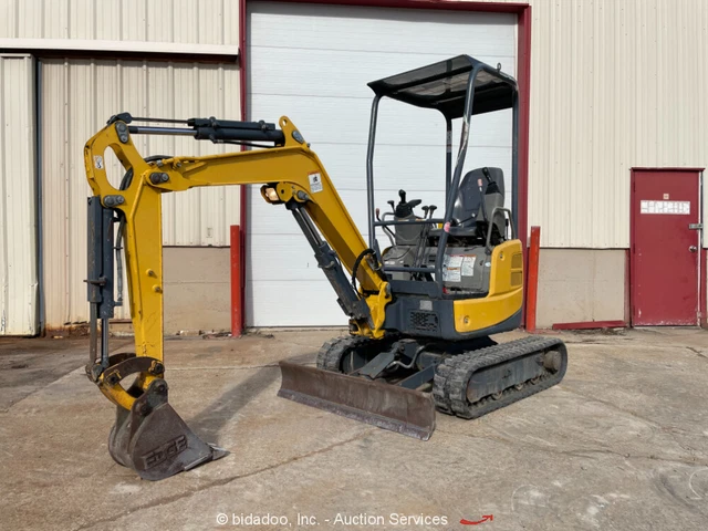 2016 Gehl Z17 Mini Excavator Rubber Tracks Backhoe bidadoo