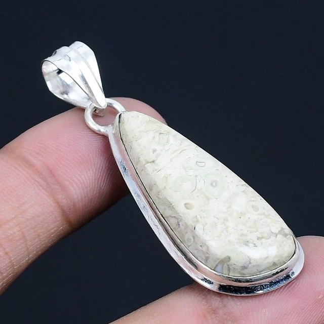 Pendentif chaîne pierre Nacre | Sprezzi Fashion