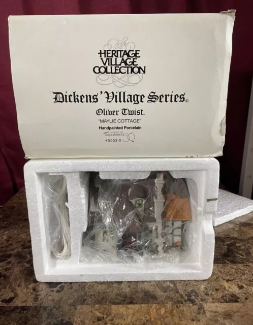 Dept 56 Heritage Dickens Village Series Oliver Twist "Maylie Cottage" #5553-0
