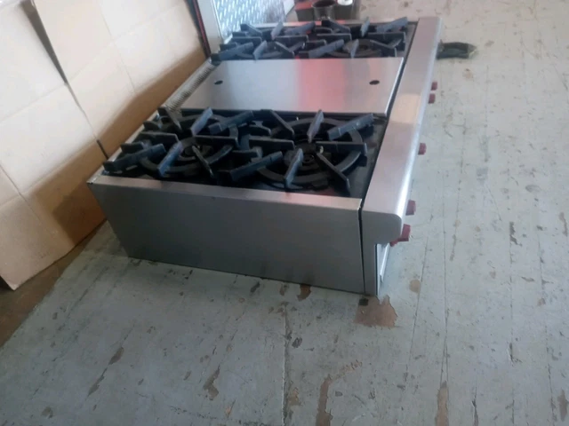Wolf 36" Range Top With 4 Burn With Hood Wolf 36" Range Top With 4 Burn With Hood