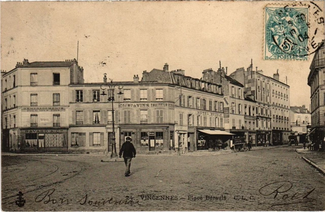 CPA AK Vincennes Place Berault FRANCE (1283233)