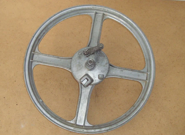 Roue Avant Complète Pour Scooter Piaggio Typhoon 125 XR - Occasion En Bon état, Prête à Monter